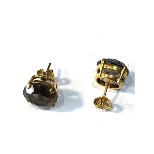 259 - 9ct gold smoky quartz stud earrings weight 4.5g