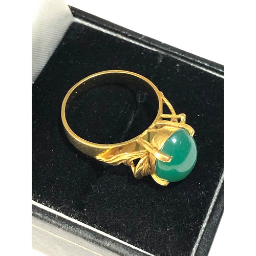 236 - Hi carat gold Chinese jade ring hallmarked 23k weight 5.3g