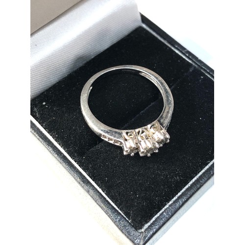 165 - 9ct gold diamond cluster ring 2.3g