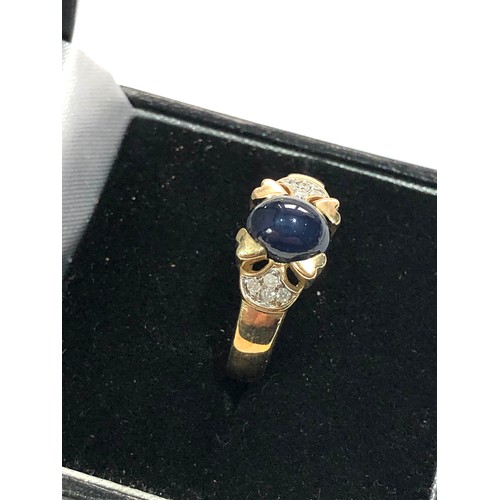 123 - 9ct gold sapphire and diamond ring weight 3.8g