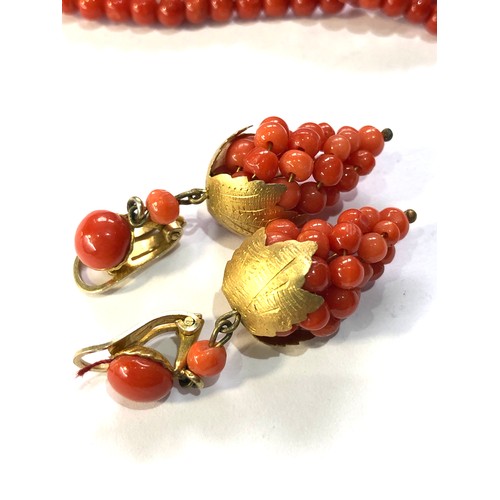 158 - Silver gilt mounted coral grape bracelet and earrings, weight of bracelet is 11.3g, weight of earrin... 