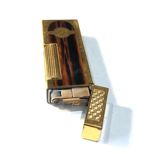 499 - Dunhill cigarette lighter