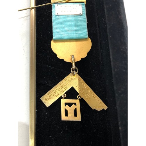 462 - Boxed hallmarked silver and enamel masonic jewel 5319 lodge saltley college