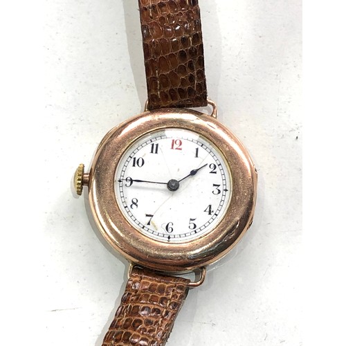 432 - Ladies 9ct gold wristwatch hinge broken watch winds and ticks but no warranty given