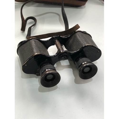 452 - ww1 1917 dated british kurshaw & sons binoculars in need of restoration