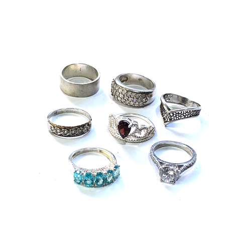 375 - 7 vintage silver rings