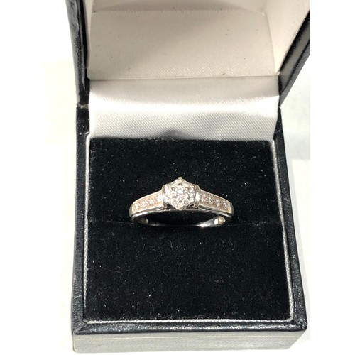 82 - 9ct white gold diamond ring size 0 eight 3g