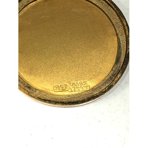 88 - Vintage 9ct gold hallmarked vanity compact  measures aprrox 50mm dia not including loop engraved ini... 