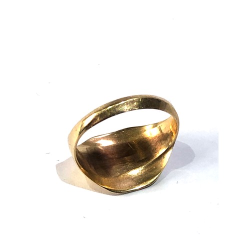 118 - vintage 9ct gold signet ring weight 2.9g, approximate ring size: N