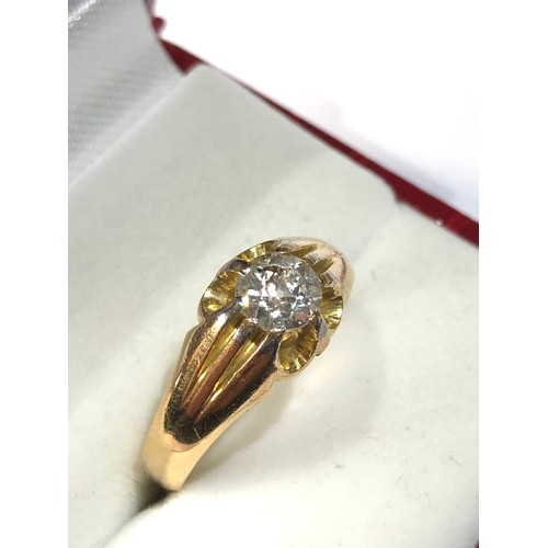 113 - 18ct  gold diamond solitare ring central diamond measures approx 5.2mm est .55ct