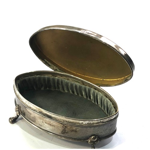 69 - Antique silver jewellery / ring box engraved on lid 1916  measures approx 8.3cm by 4.6cm height 3.5c... 