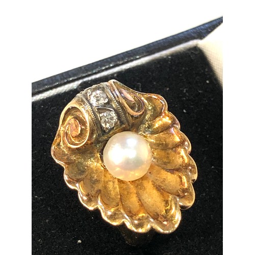 115 - Unusual Egyptian 18ct gold diamond and pearl oyster shell design ring  head measures approx 2.2cm by... 