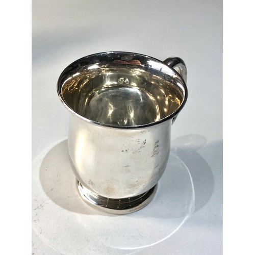 17 - Vintage silver christening mug sheffield silver hallmarks weight 104g Edward Viners