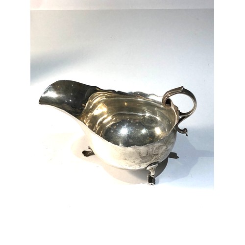 19 - Antique silver gravy boat weight 117g chester silver hallmarks