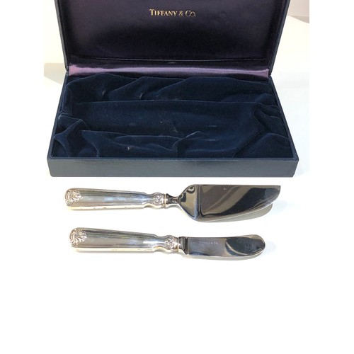 22 - Boxed Tiffany & Co silver cheese server and butter knife