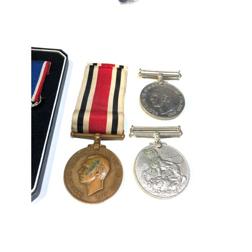 549 - 4 medals inc national service ww2 and police medals police named to david wilson