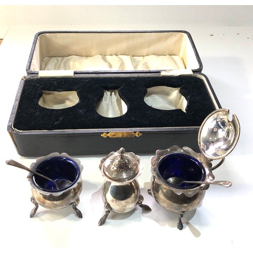 41 - Antique silver cruet set boxed please see images as they are part of the description