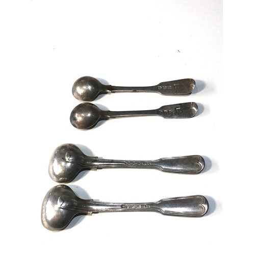 62 - 2 pairs of Georgian and Victorian antique silver mustard spoons weight 72g