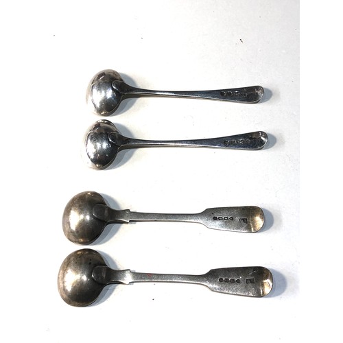 64 - 2 pairs of Georgian and Victorian antique silver mustard spoons weight 41g