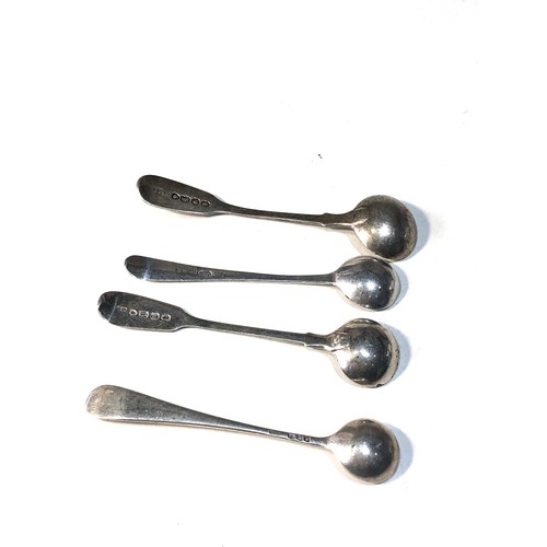 67 - 4 Georgian & victorian antique silver mustard spoons weight 41gg