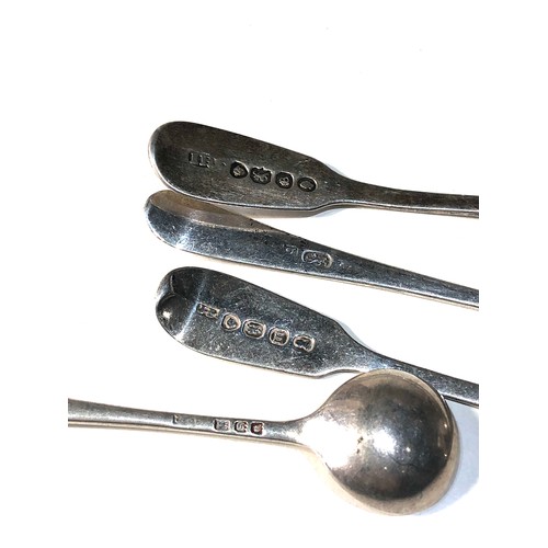 67 - 4 Georgian & victorian antique silver mustard spoons weight 41gg