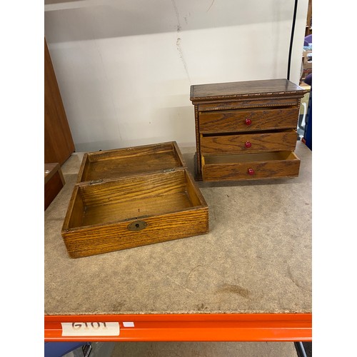 76 - Vintage oak box and small 3 draw chest