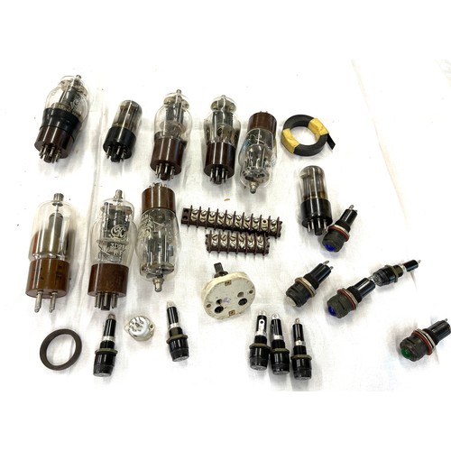 70 - Large selection of vintage radio valves etc