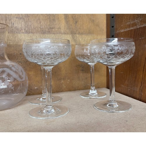 79 - Delicate decorative glass water jug and glasses set