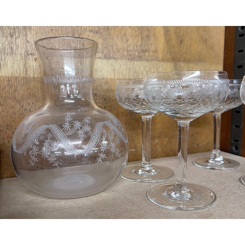 79 - Delicate decorative glass water jug and glasses set