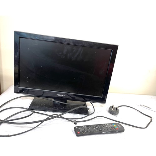 24 - Toshiba LCD 19 inch flat screen tv, working order with remote