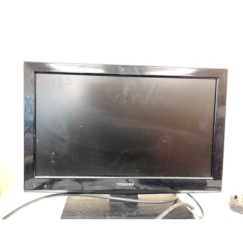 24 - Toshiba LCD 19 inch flat screen tv, working order with remote