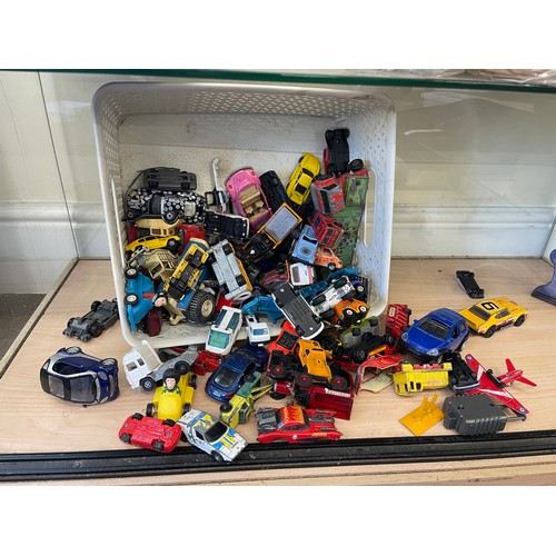 566 - Selection of vintage and later toy cars, to include Matchbox, Lesney, Corgi etc, played with conditi... 