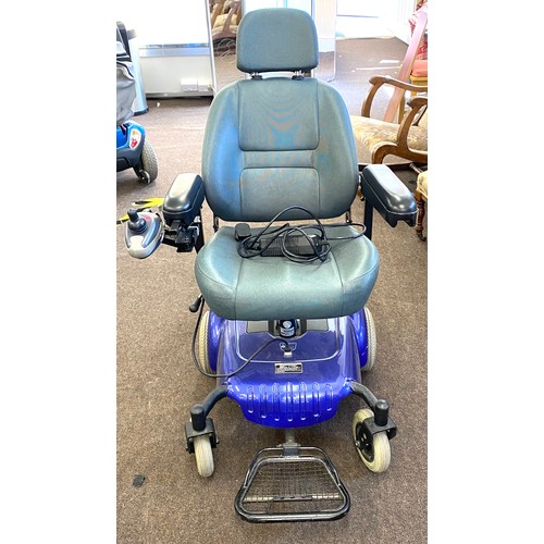 100A - Rascal electric wheelchair, working order with charger