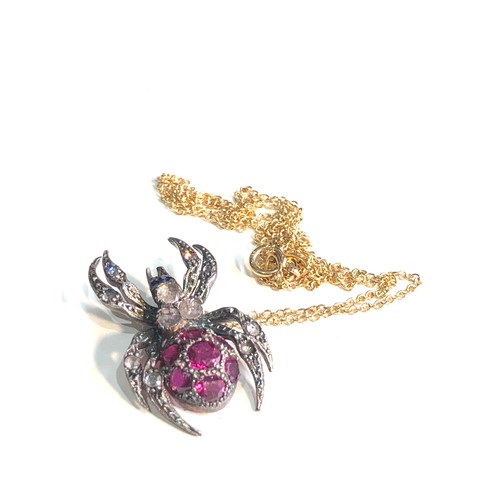 88 - Fine rose diamond & ruby spider pendant on 18ct gold chain pendant gold back silver front measures a... 