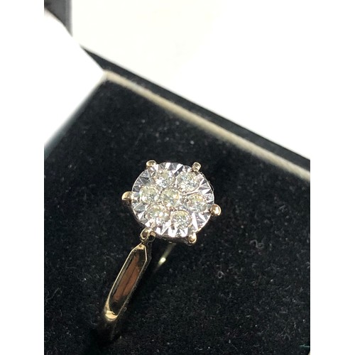 91 - 9ct gold diamond cluster ring 0.25ct diamonds weight 3.4g