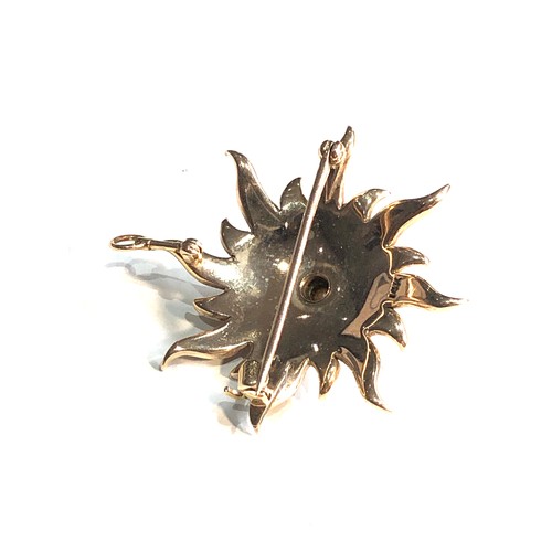 100 - 14ct gold seed-pearl star brooch / pendant measures approx 4.2cm drop by 3.8cm weight 11.2g