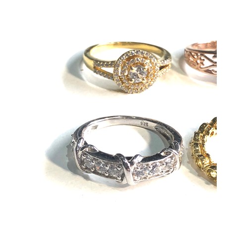 391 - Selection of 6 silver stone set dress rings