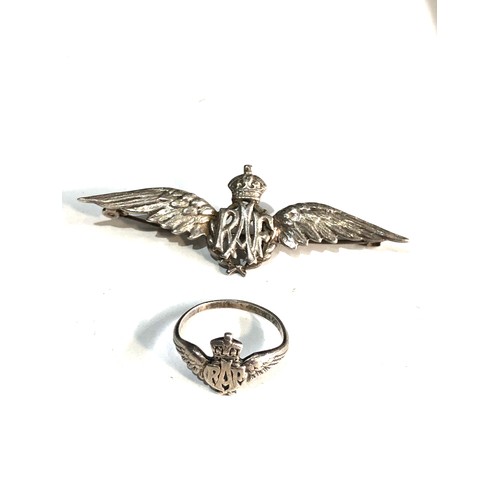 409 - Charles horner R.A.F ring and ww2 silver R.A.F brooch