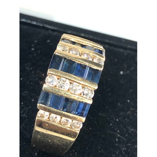 382 - 14ct gold diamond and sapphire ring weight 7.6g