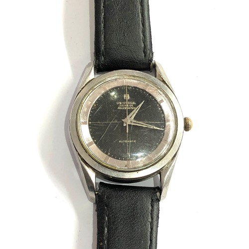 462 - Vintage universal geneve polerouter automatic gents wristwatch the watch is ticking but no warranty ... 