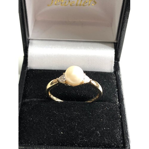 41 - 14ct gold stone and pearl set cocktail ring weight 2.2g