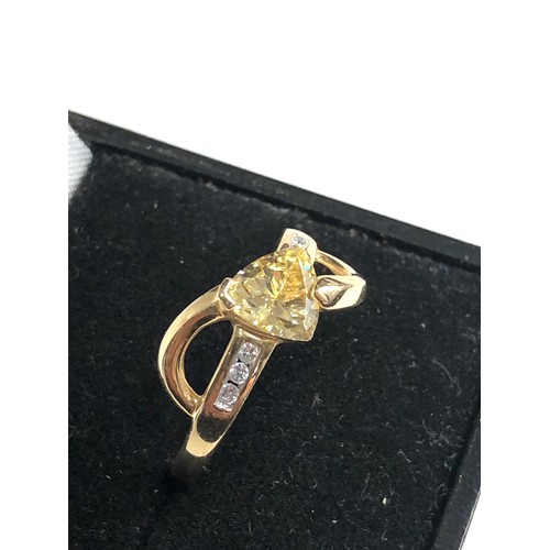 42 - 14ct gold stone set cocktail ring weight 3.1g