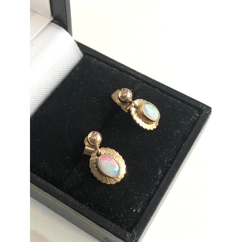 257 - 14ct gold opal earrings weight 1.4g