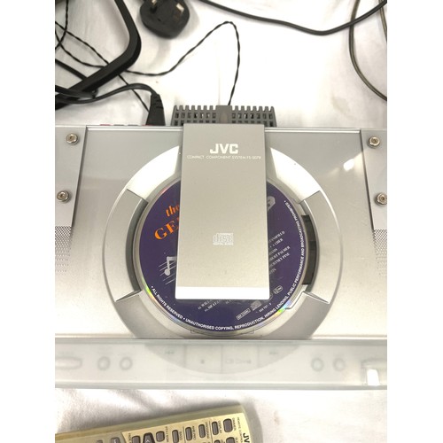 38 - JVC Compact Component system FS - SD7R, working order with speakers and remote