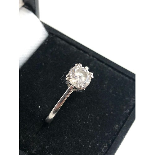 286 - 14ct white gold stone set ring weight 2.3g