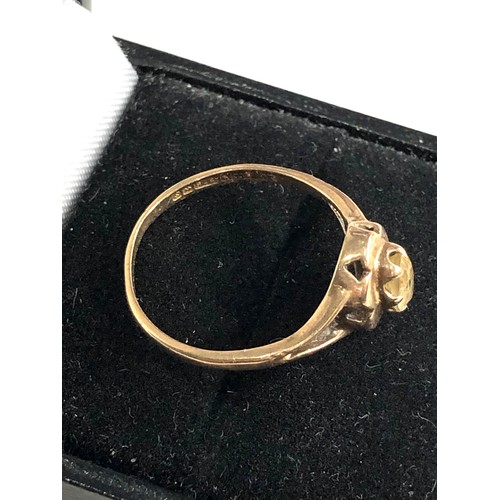 247 - 9ct gold citrine ring weight 1.9g