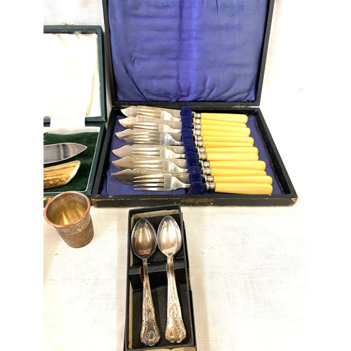 15 - Selection of silver plated ware, cutlery sets etc