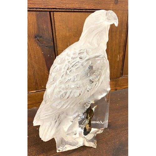 52 - Eagle glass sculpture by K Cantrell 11
