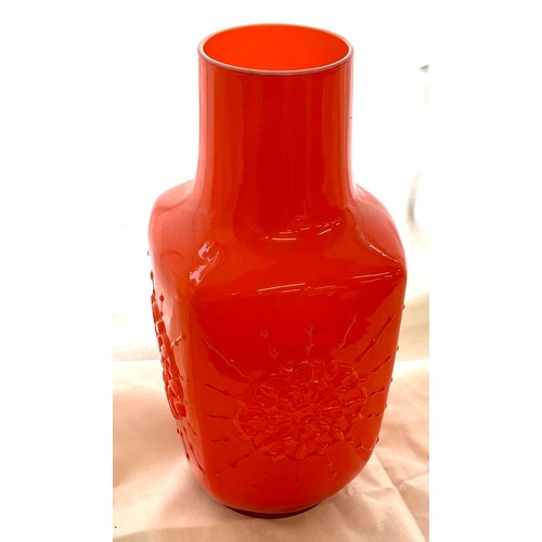 18 - Retro style orange vase, Approximate measurements: Height 12 inches, Width 5 inches