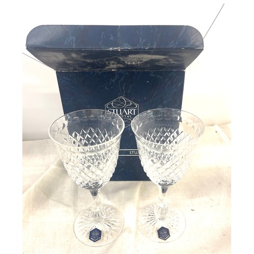 Lot 125       